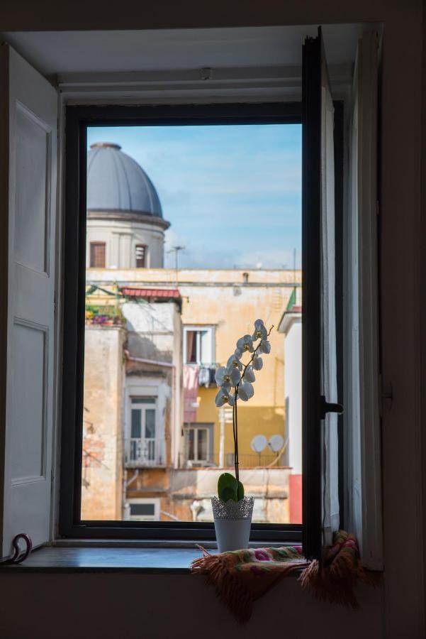 Appartement Le Rondini à Naples Extérieur photo